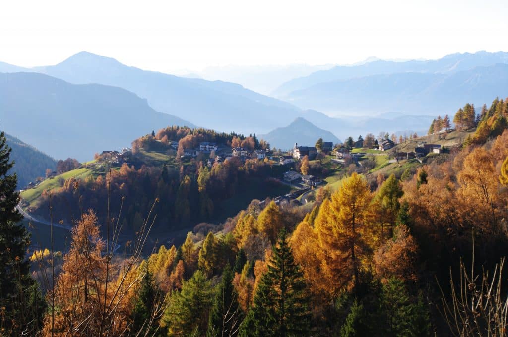Blick ins Bersntol im Trentino.